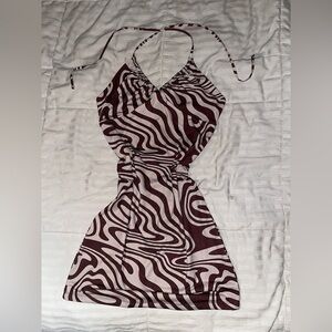 Mini body con dress